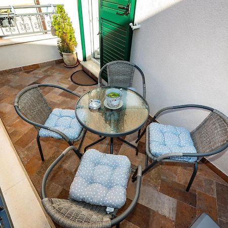 Navis Luxury Apartments Vodice Exterior photo