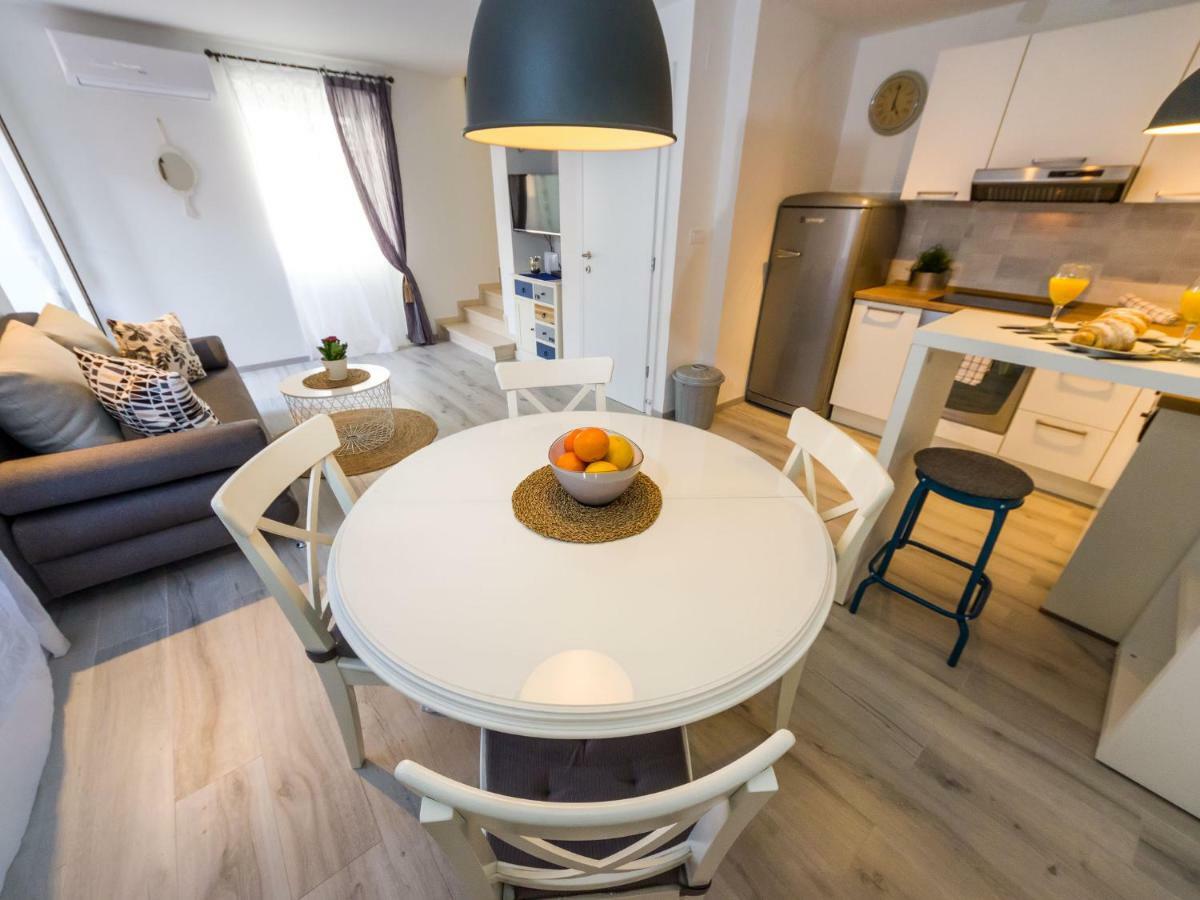 Navis Luxury Apartments Vodice Exterior photo